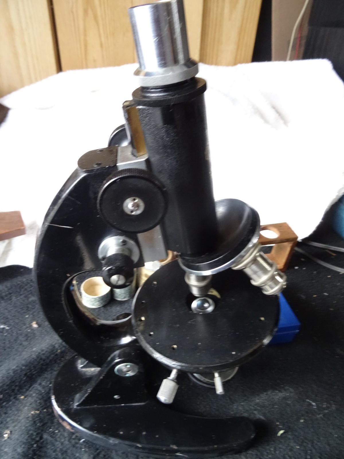 Olympus Microscope tokyo with case and extras