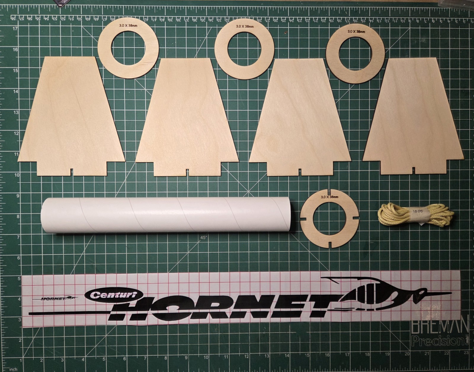 Upscale Centuri Magnum Hornet Model Rocket SHORT Kit 3" Dia 38mm motor mount