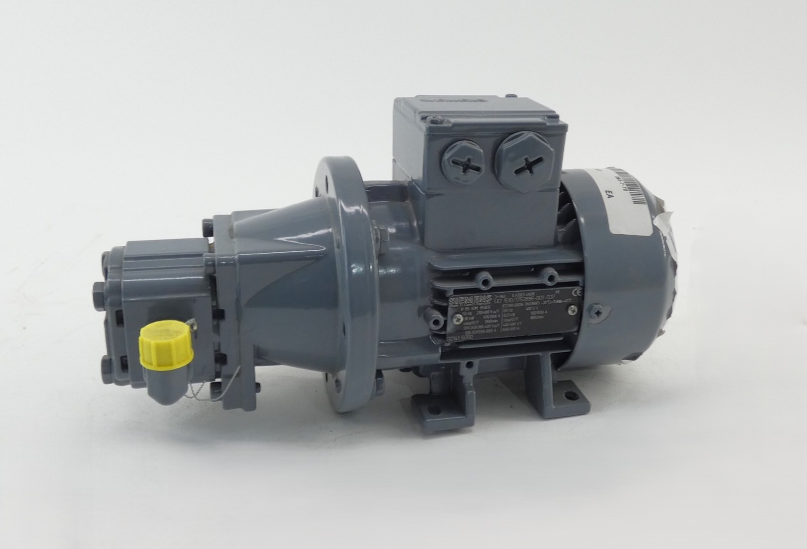 .28HP Siemens 1LA7063-4AB16 Pump Package 230/400V - NEW Surplus!