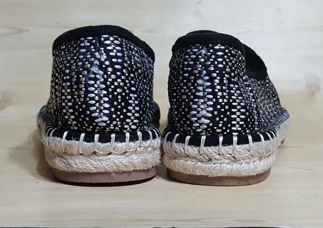 Universal Thread Espadrilles Slip On Tribal Casual Womens Shoes 7.5