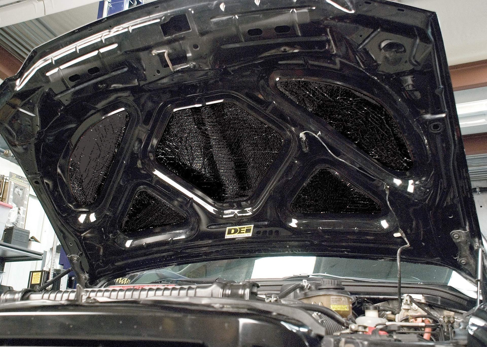 Design Engineering 050129 Under Hood Thermal Acoustic Lining