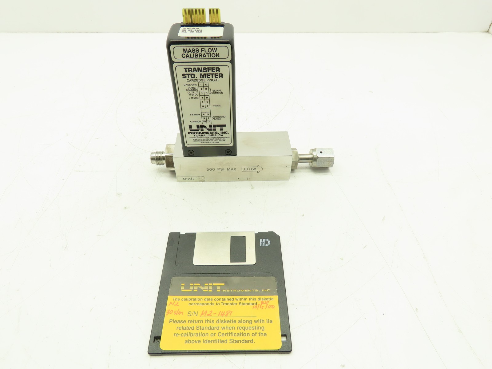 Unit UTM-2020 Mass Flow Controller N2 Gas 30 SLM Card Edge 500 PSI
