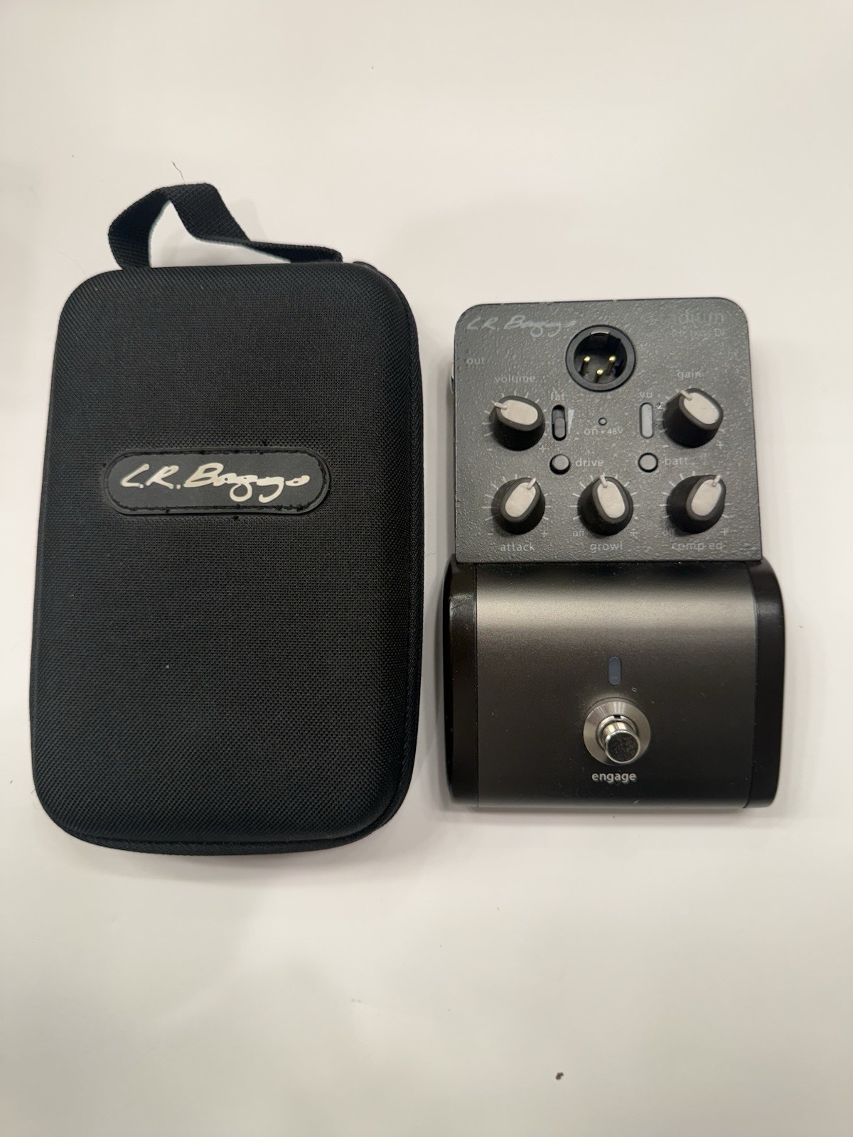 L.R. Baggs Stadium Electric Bass DI Direct Box Preamp Guitar Effect Pedal