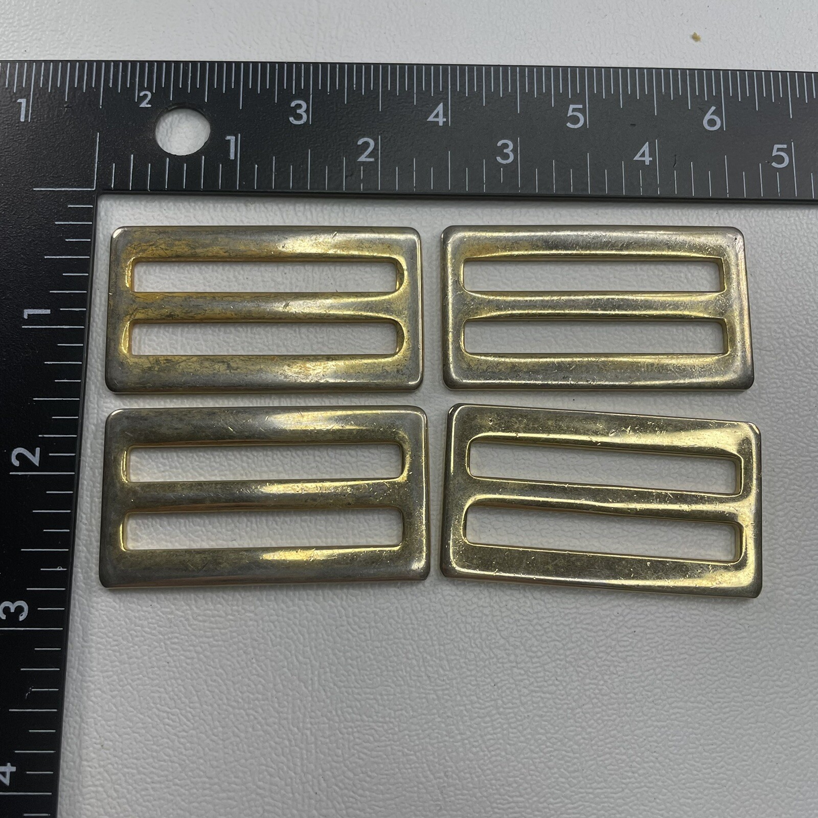 Used As-Is Lot Of 4 Military (? Marines ) 5-76 Dress Belt Buckles 00AB