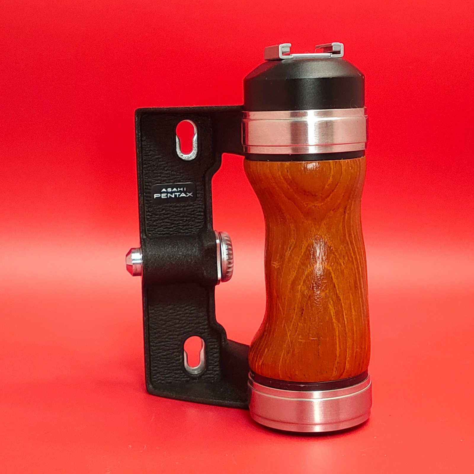 [MINT] Asahi Pentax Wood Hot Shoe Hand Grip for 6x7 67 67II Camera from JAPAN