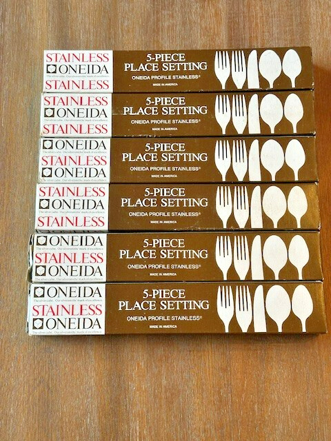 Oneida Profile Galveston Stainless Flatware 30 piece Set with original boxes