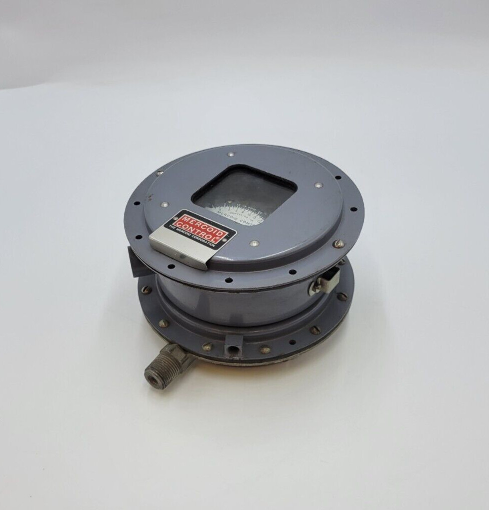 Mercoid Control PGW-3 Differential Pressure Switch 120V 6A 240V 3A 1 Phase 1/6HP