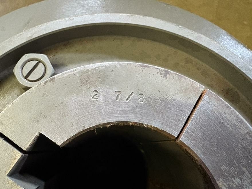 TB Woods SVS-Type 2 Variable Speed Adjustable Sheave For CV-Belts 5-Groove