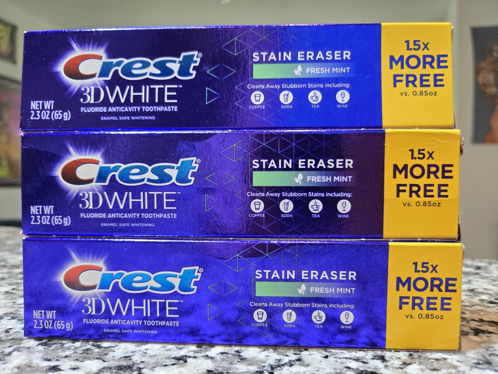 3 x Crest 3D White Toothpaste Stain Eraser Fresh Mint 2.3 Oz ea