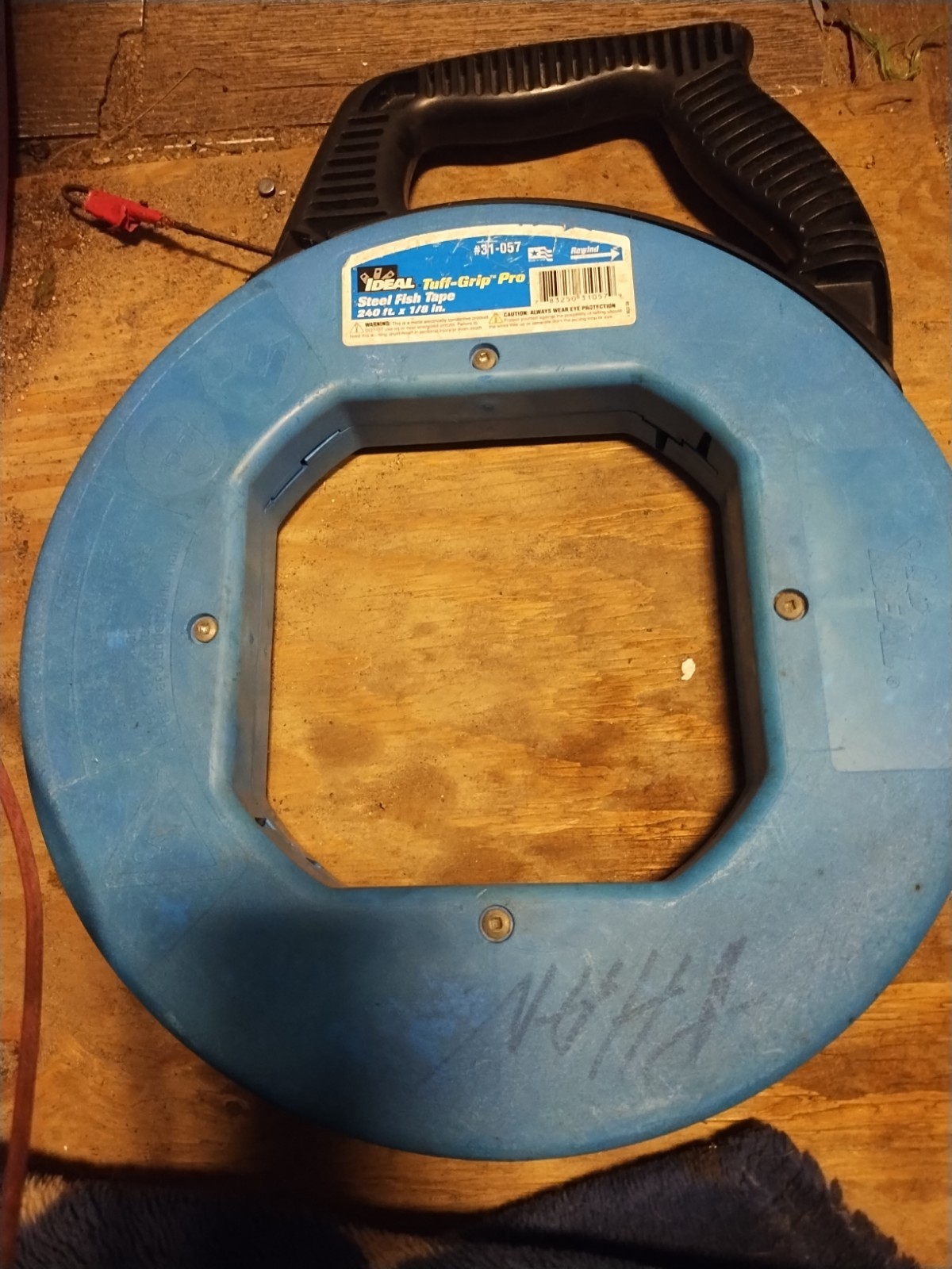 Ideal Blued Steel Fish Tape Tuff-Grip Pro Case - Blue, 1/8 in x 240 ft (31-057)
