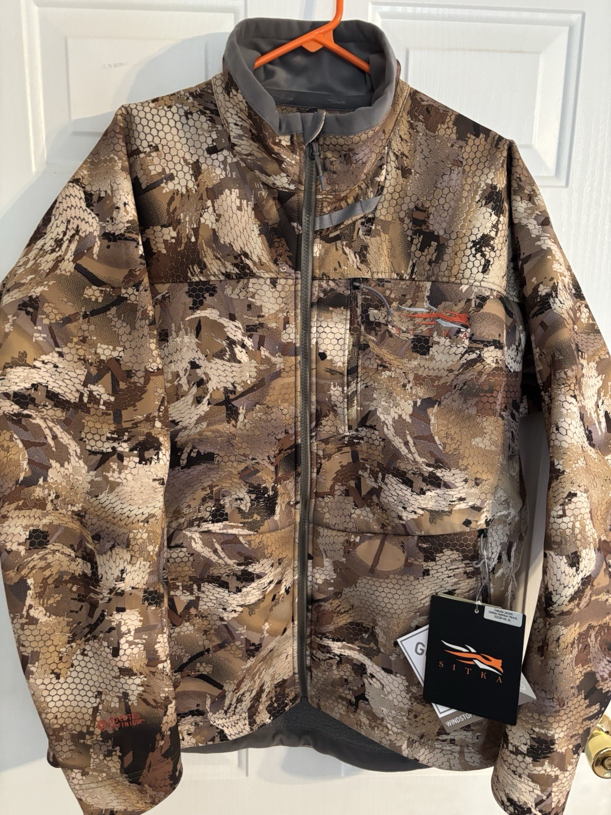 Sitka Dakota Jacket Optifade Waterfowl Men’s Size XL New With Tags.