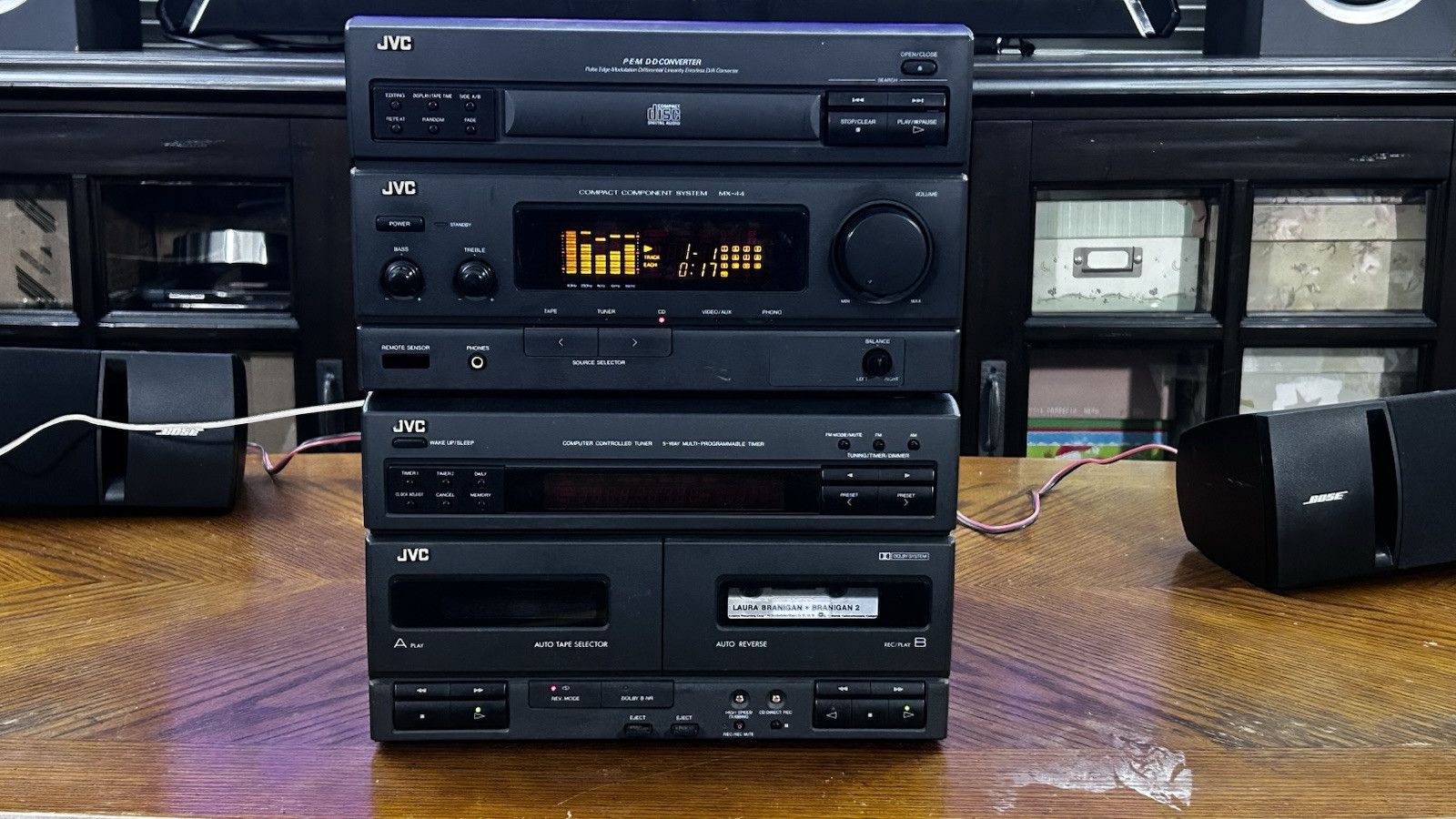 JVC CA-MX44BK Stereo Receiver CD Dual-Cassette 1992  Tuner don’t Work
