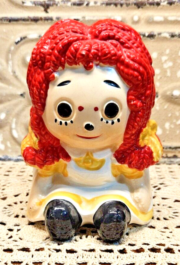 Raggedy Ann Yellow Dress & Hair Bows Planter Flower Pot Inarco Japan (read)