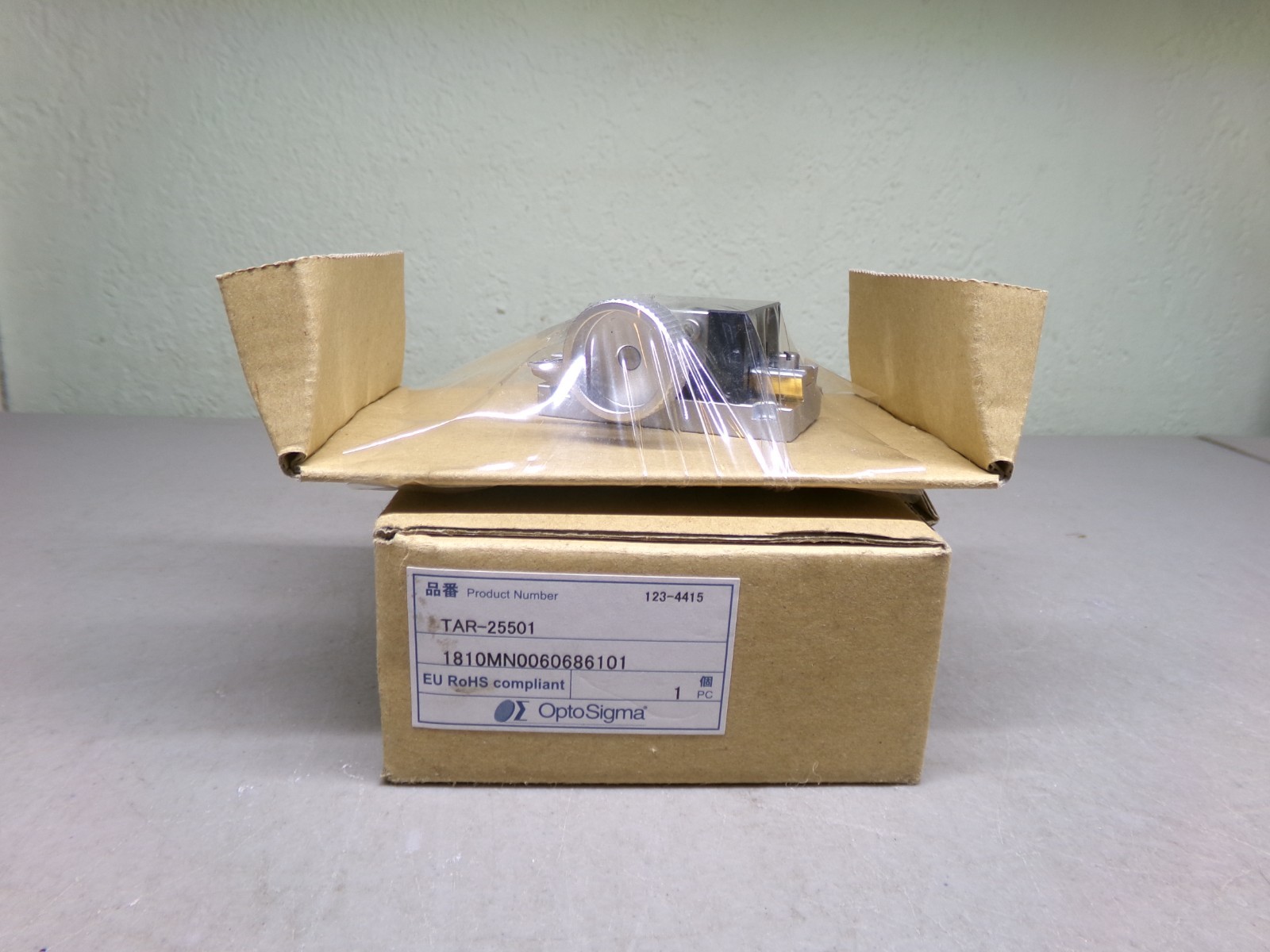 OPTOSIGMA TAR-25501 DOVETAIL BEARING