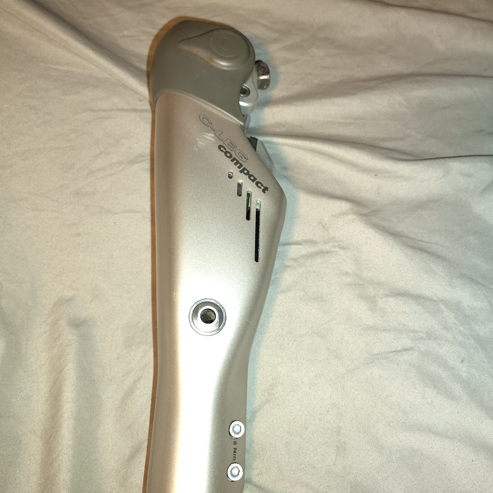 Ottobock C-Leg Compact Prosthetic Knee 3C96-1 2010 CE Otto Bock 225