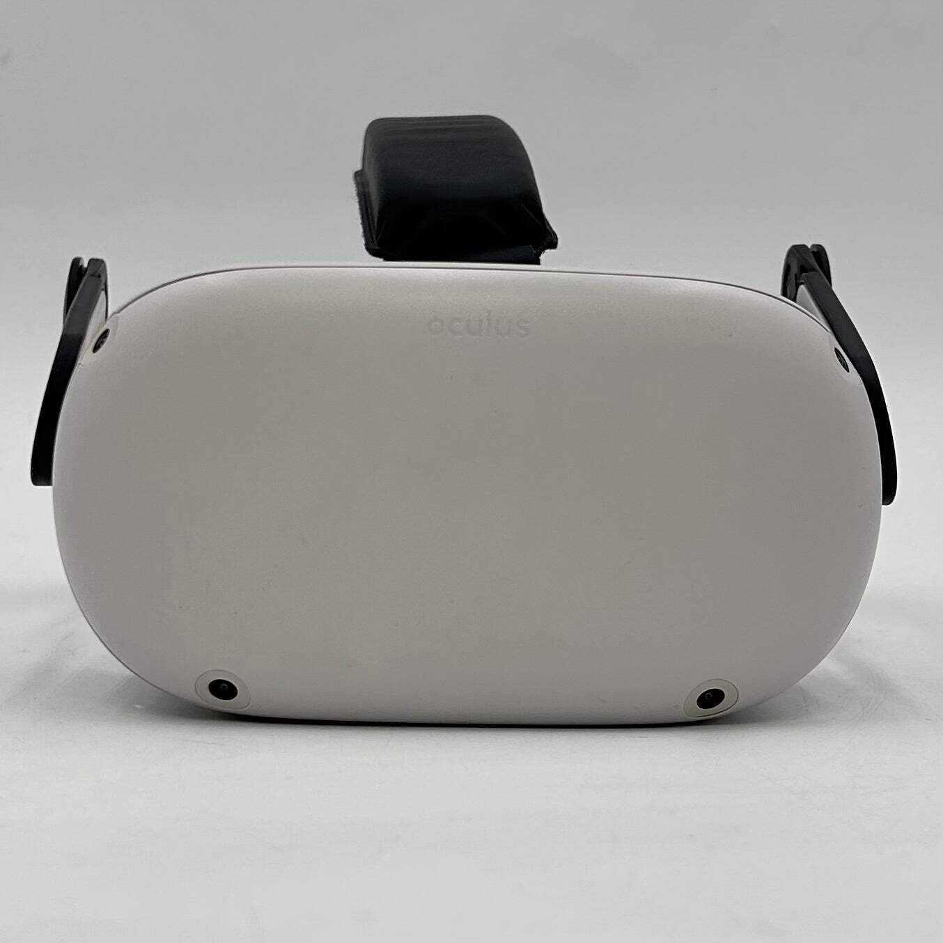 Oculus Quest 2 64GB VR Headset Only KW49CM