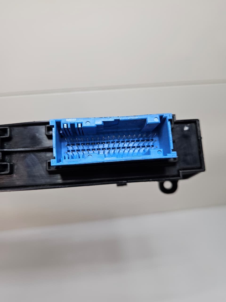 BMW E92 E82 E88 Body Control Module 9247473 OEM