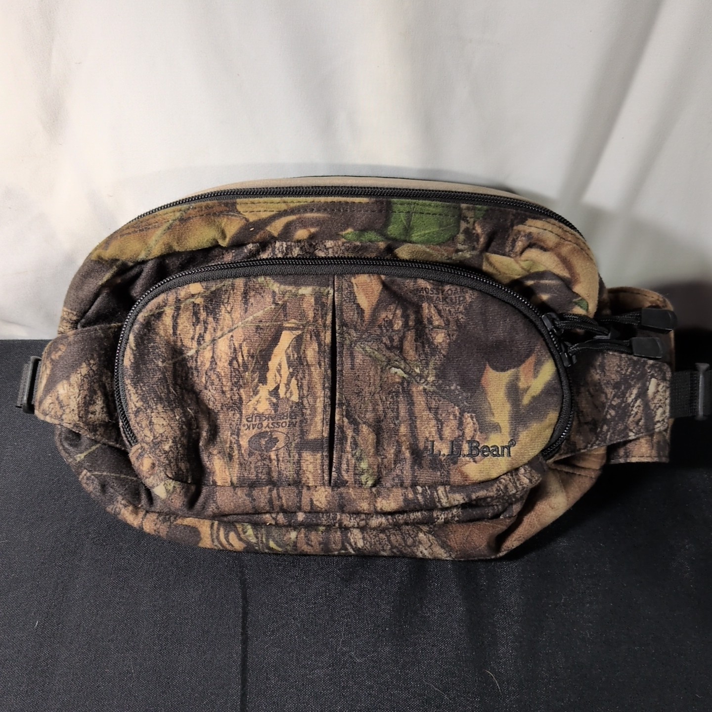 L L Bean Mossy Oak Padded Camo Hunting  Waist Fanny Pack 3 Pockets Ships Free