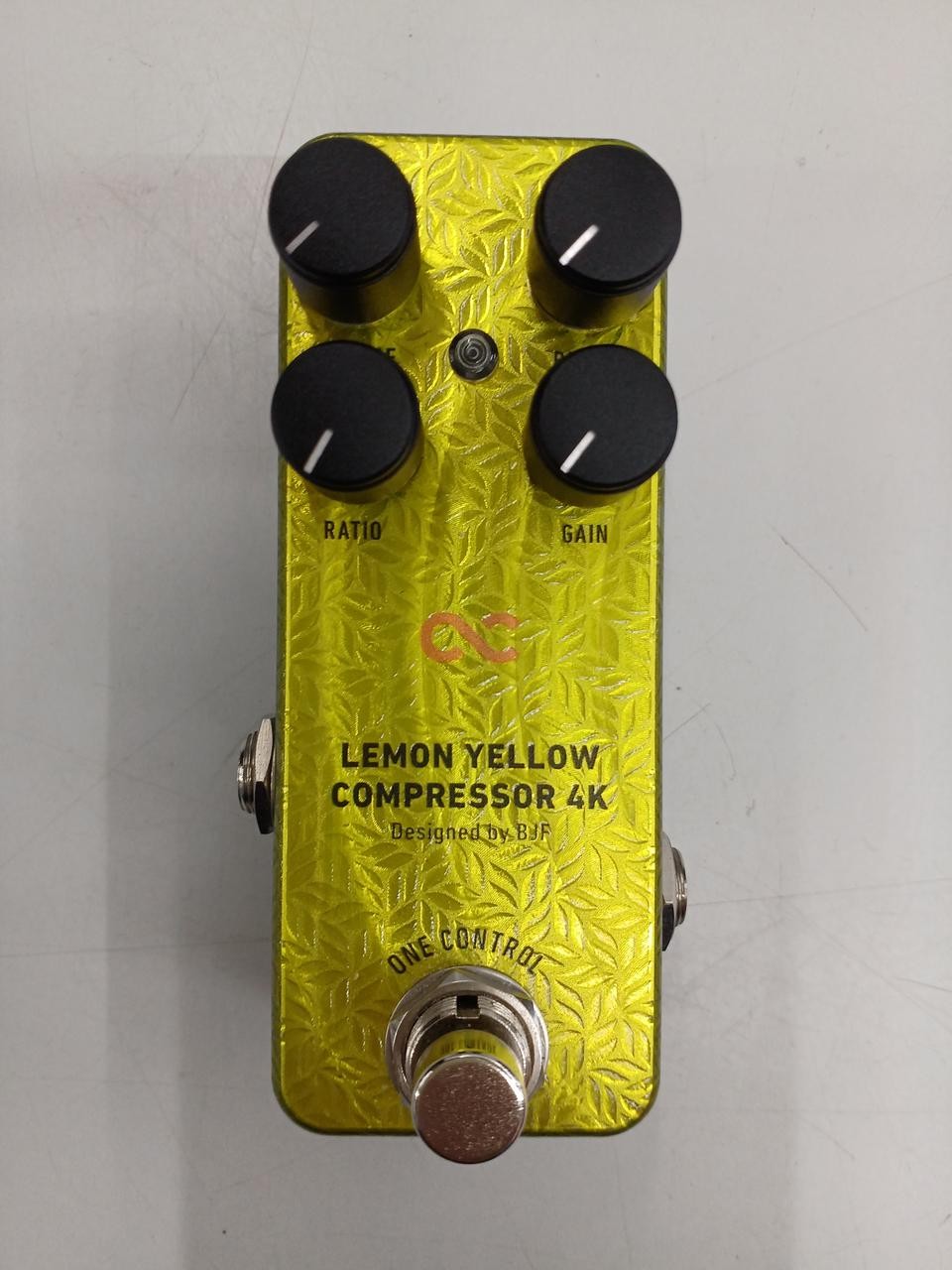 ONE CONTROL Effect Pedal LEMON YELLOW COMPRESSOR 4K