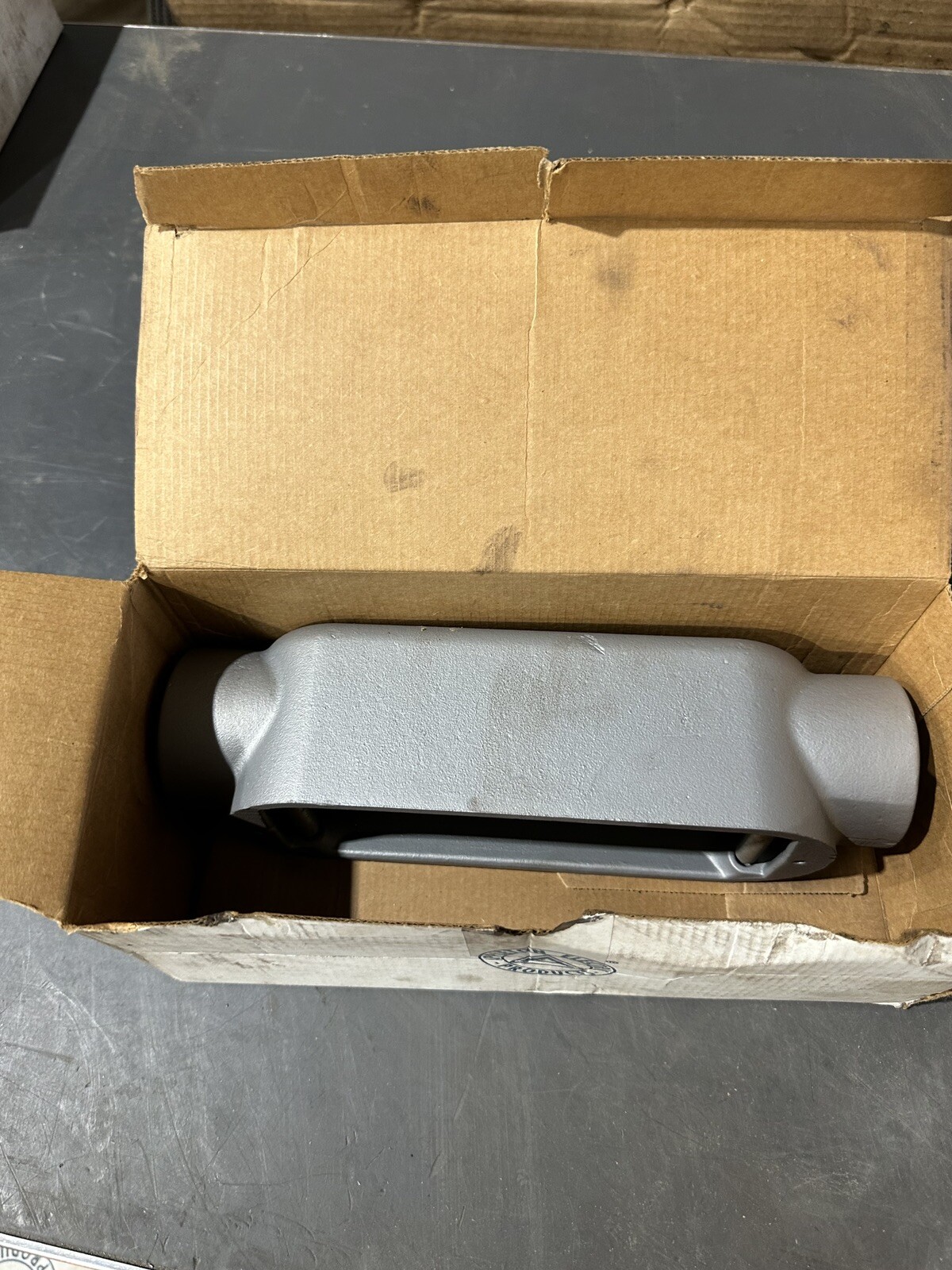 APPLETON C200-M NEW 2" MALL IRON FORM 35 UNILET C200M (SP19)