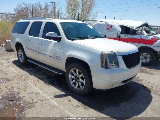 Passenger Right Front Spindle/Knuckle Fits 07-14 ESCALADE 2447732