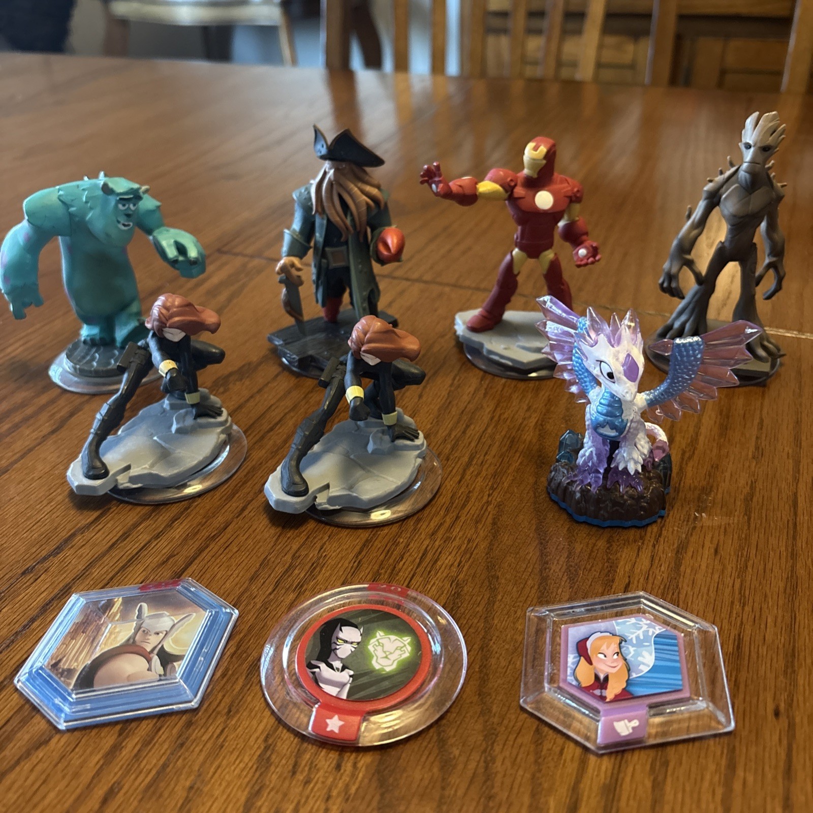 Lot 5 Miscellaneous Disney Infinity Figurines 3 Power Discards One Activision