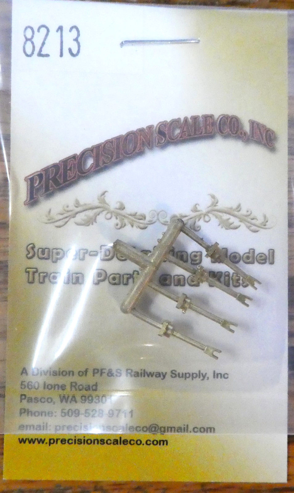 Precision Scale O #8213 Queen Post, for: 17" Shay (4pcs in pkg) Brass Castings