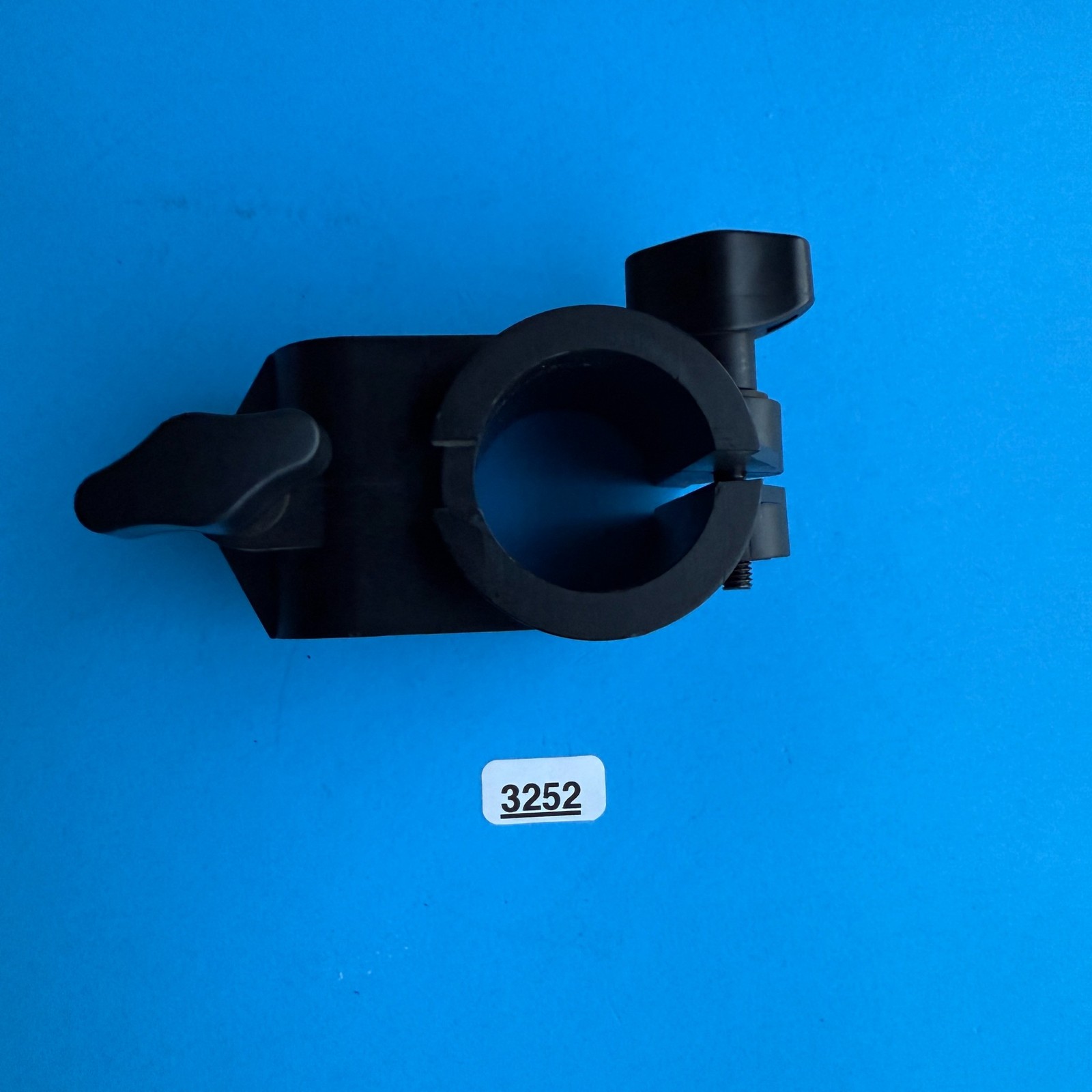 ALESIS DM8 Electronic Drum Kit OEM Part: Pad Mounting Clamp Hardware Accessory