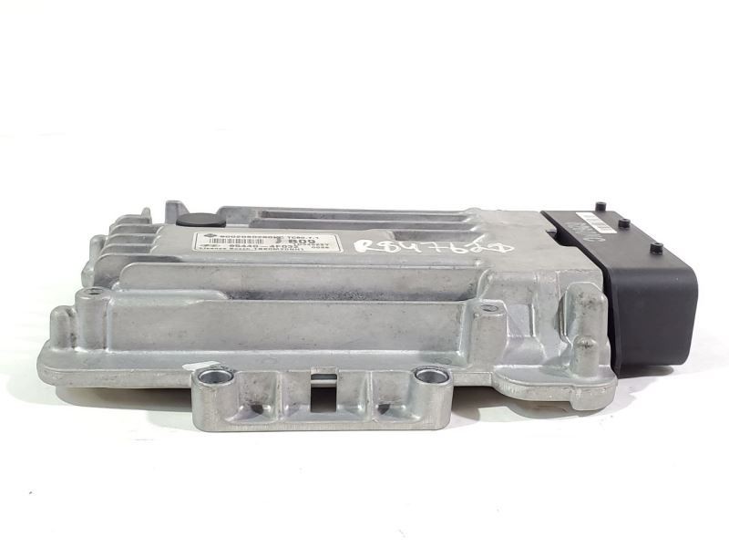 Control Module Transmission Control Mod PN 954404F032 OEM 13 14 Hyundai Genesis