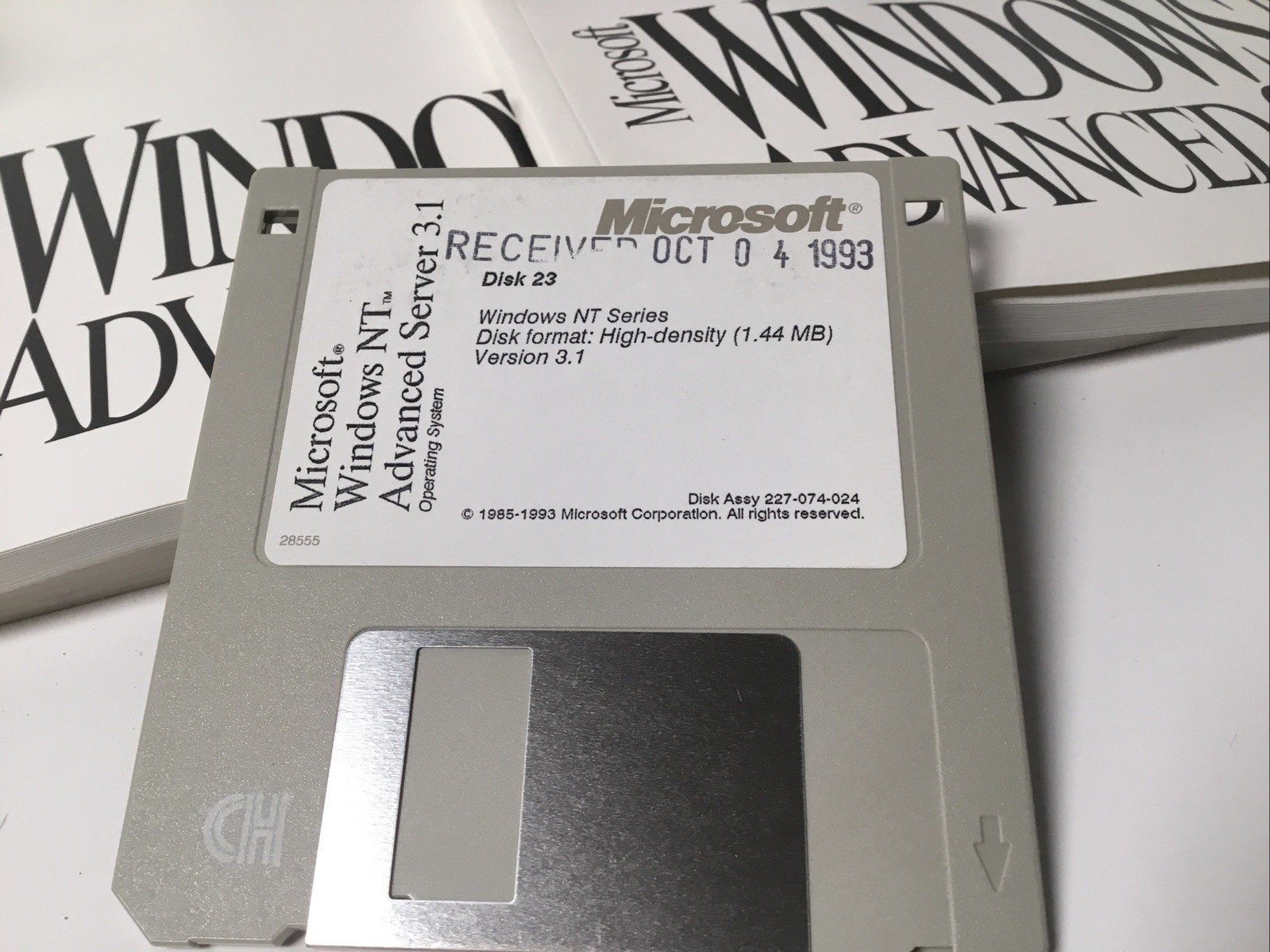 Microsoft Windows NT Advanced Server 3.1 Promotional Sample Large Box.