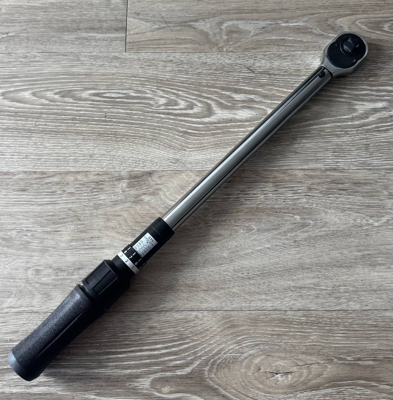 Adjustable Click Torque Wrench 1/2" Drive 0-250 ft-lb / 0-339 Nm Tested Working