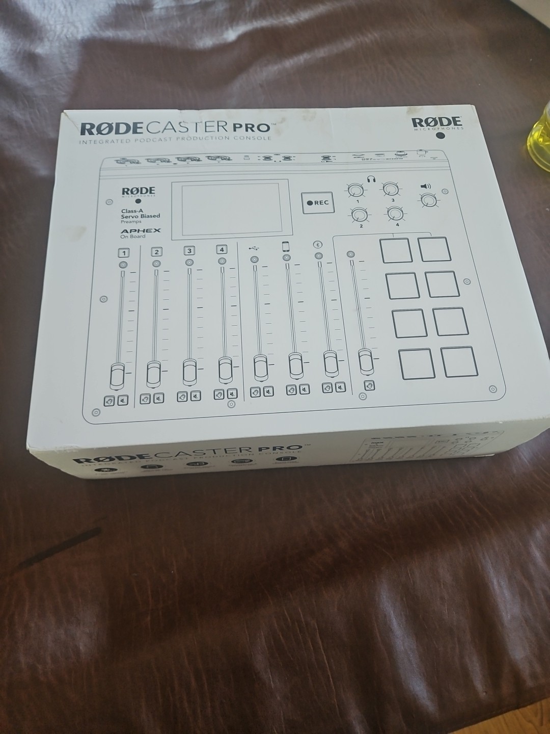 RODE CASTER PRO