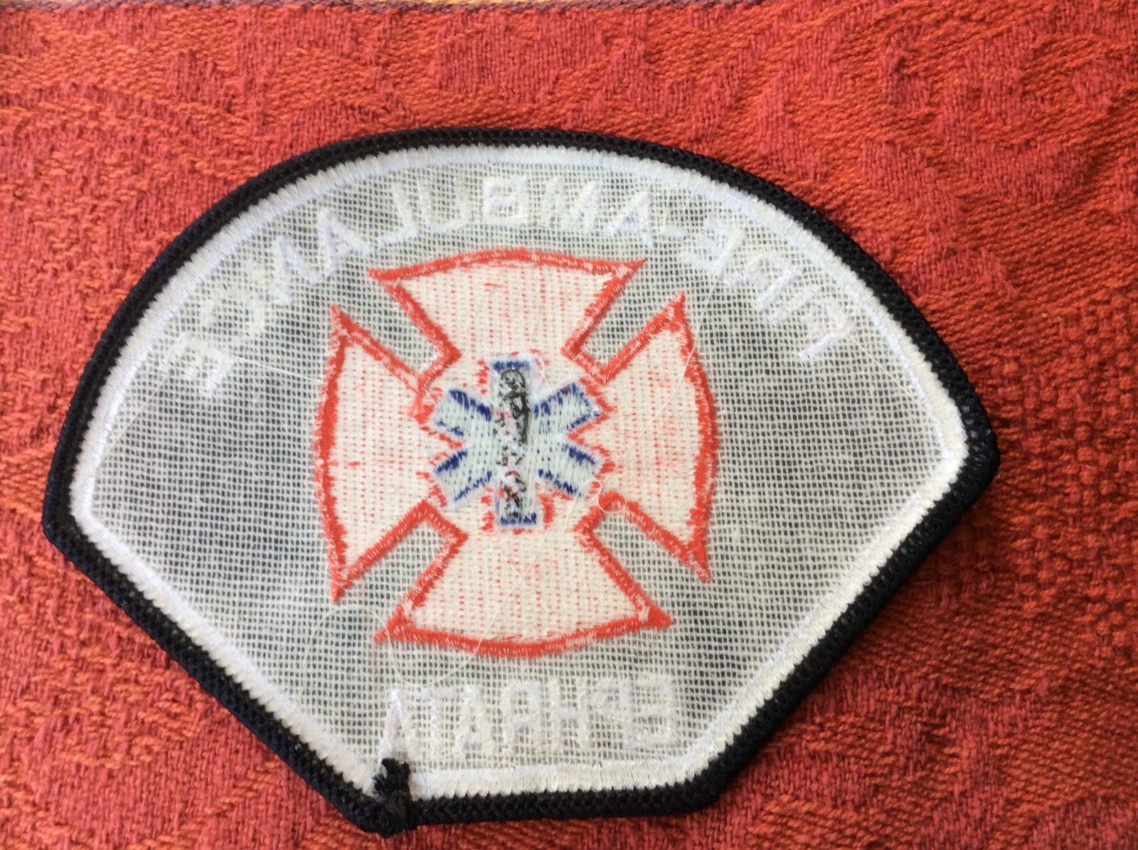 Authentic Ephrata, Washington Fire-Ambulance Department sholder patch-mint
