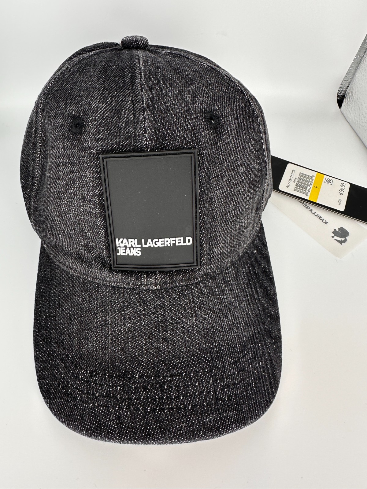 Karl Lagerfeld Unisex Adjustable Baseball Cap One Size, Iconic Logo, Stylish Fit