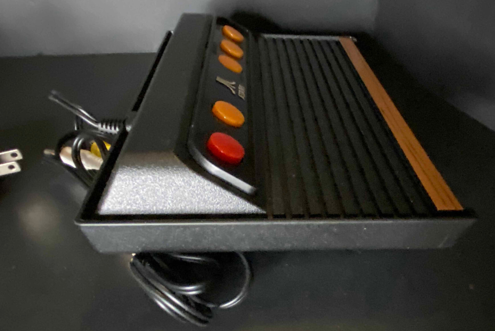ATARI Flashback 5 Classic Game Console w 2 Wireless Controllers