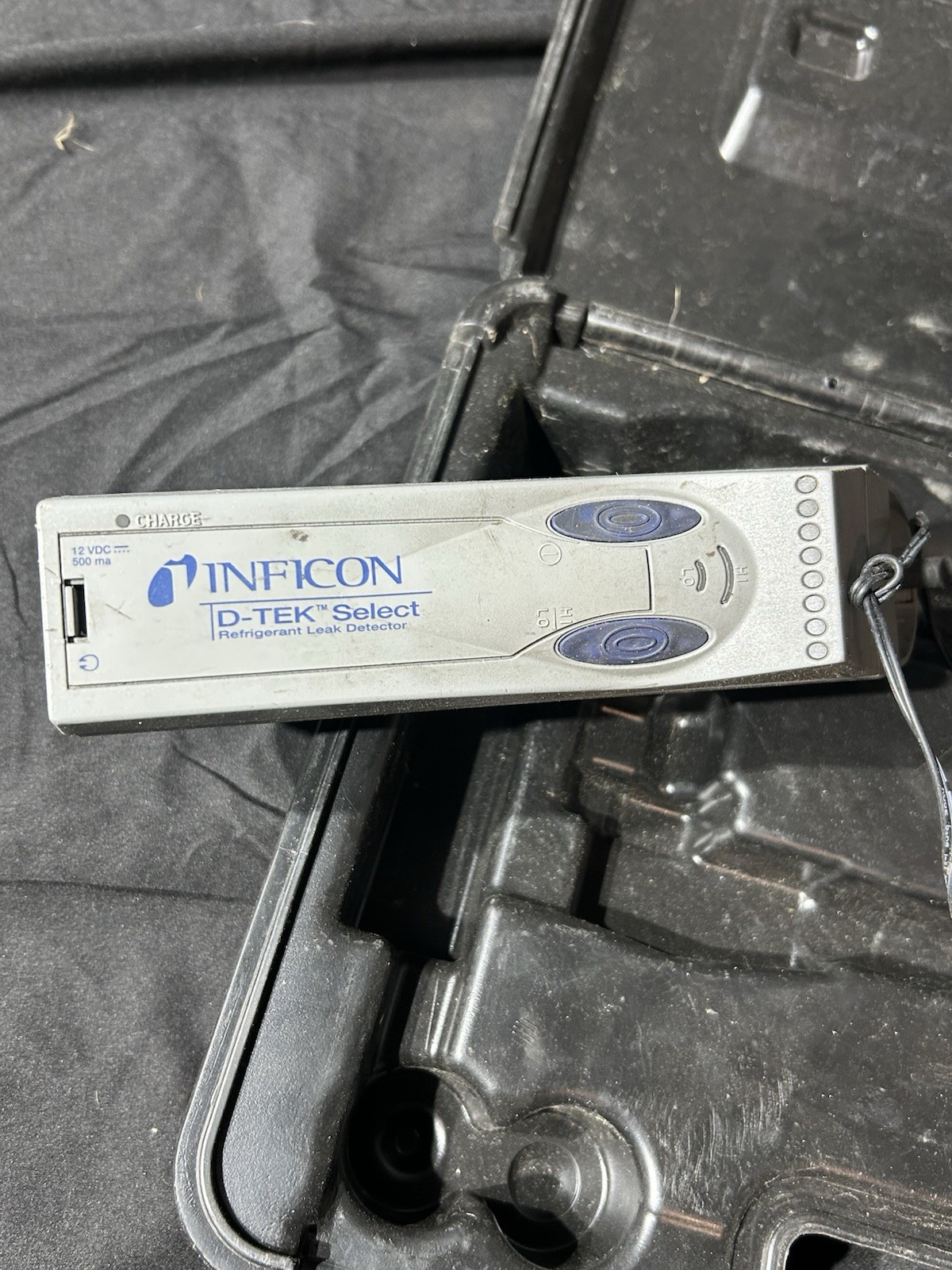 INFICON D-TEK Select Refrigerant Leak Detector