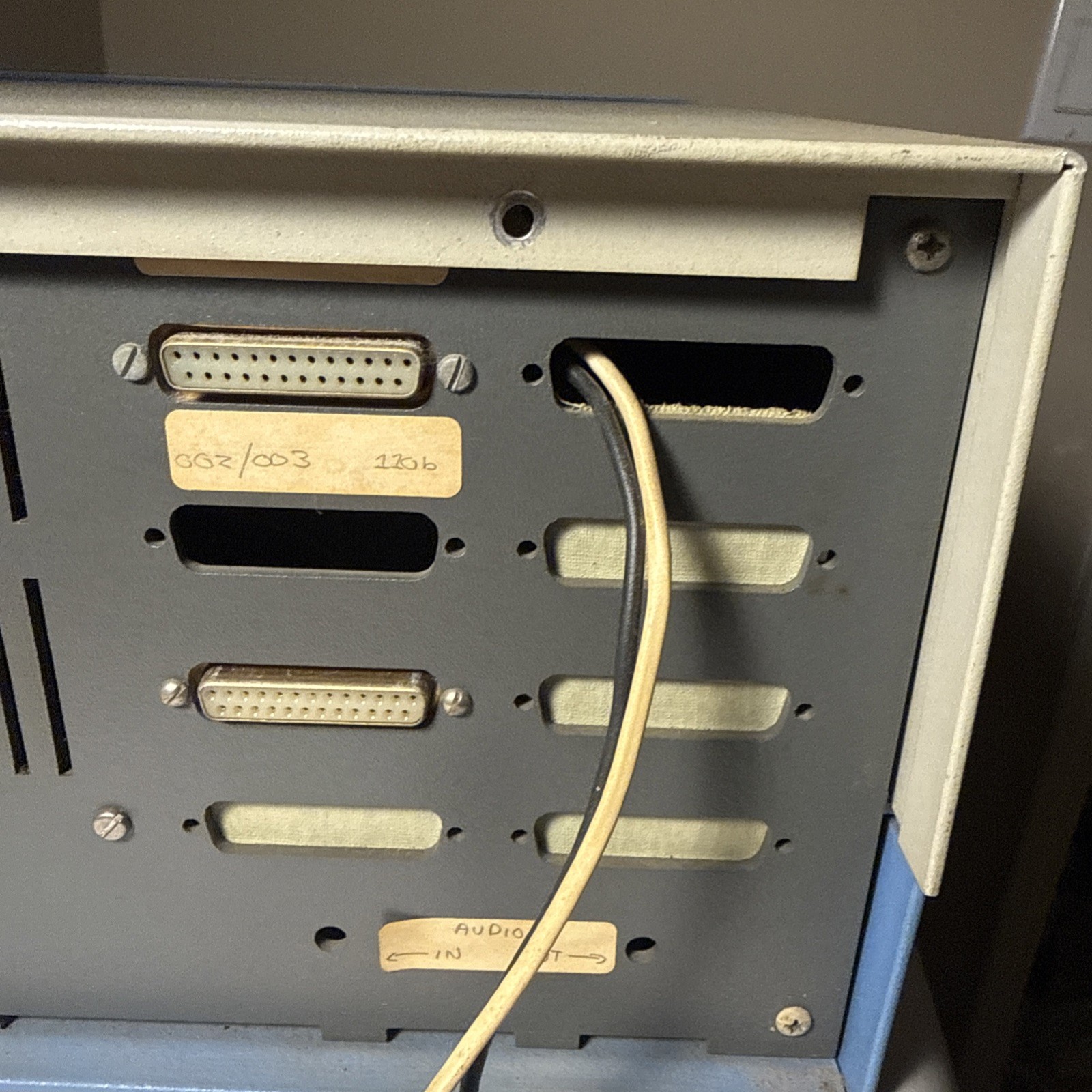 Vintage ALTAIR 8800 COMPUTER READ Untested