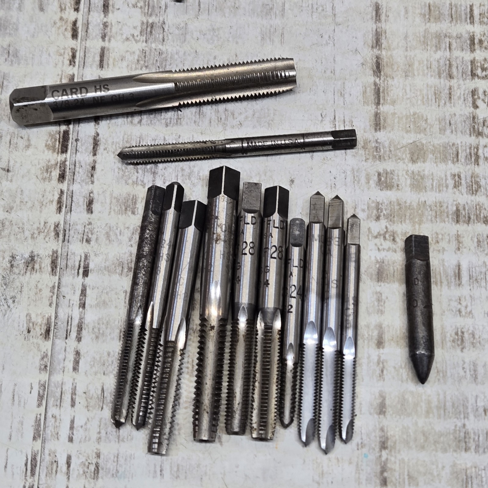 Lot 15 Round Split Adjustable Dies And 12 High Speed Tap Bits Various Brands