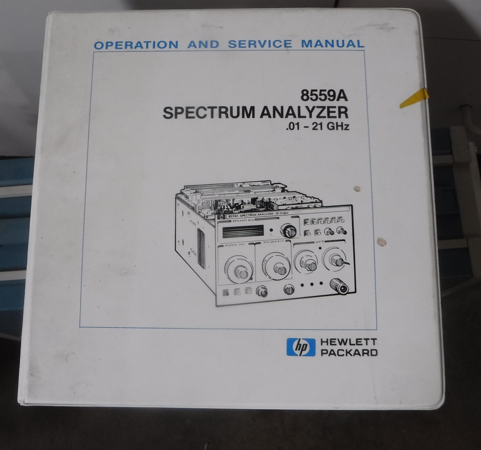 HP 8559A  OPS AND SERVICE MANUAL     FREE SHIPPING