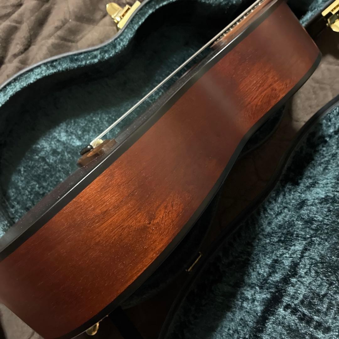 K.Yairi Nocturne SB with Locking Hard Case