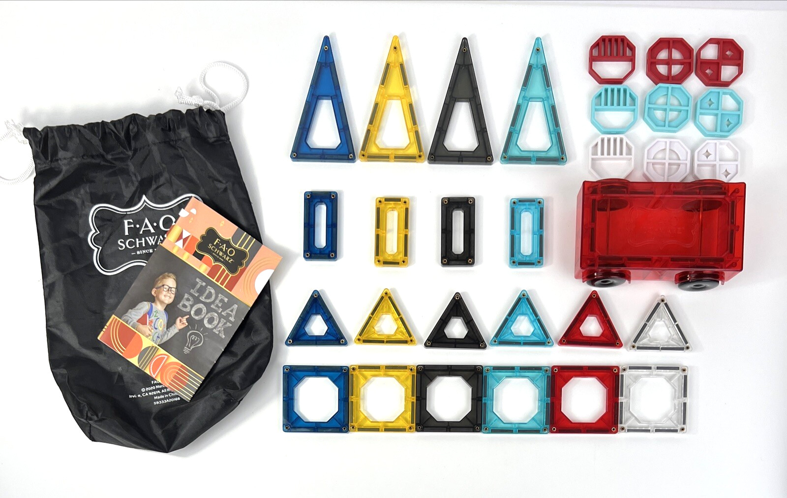 FAO Schwarz Magnetic Set 30 Pieces With Drawstring Bag And Directions Fun Toy