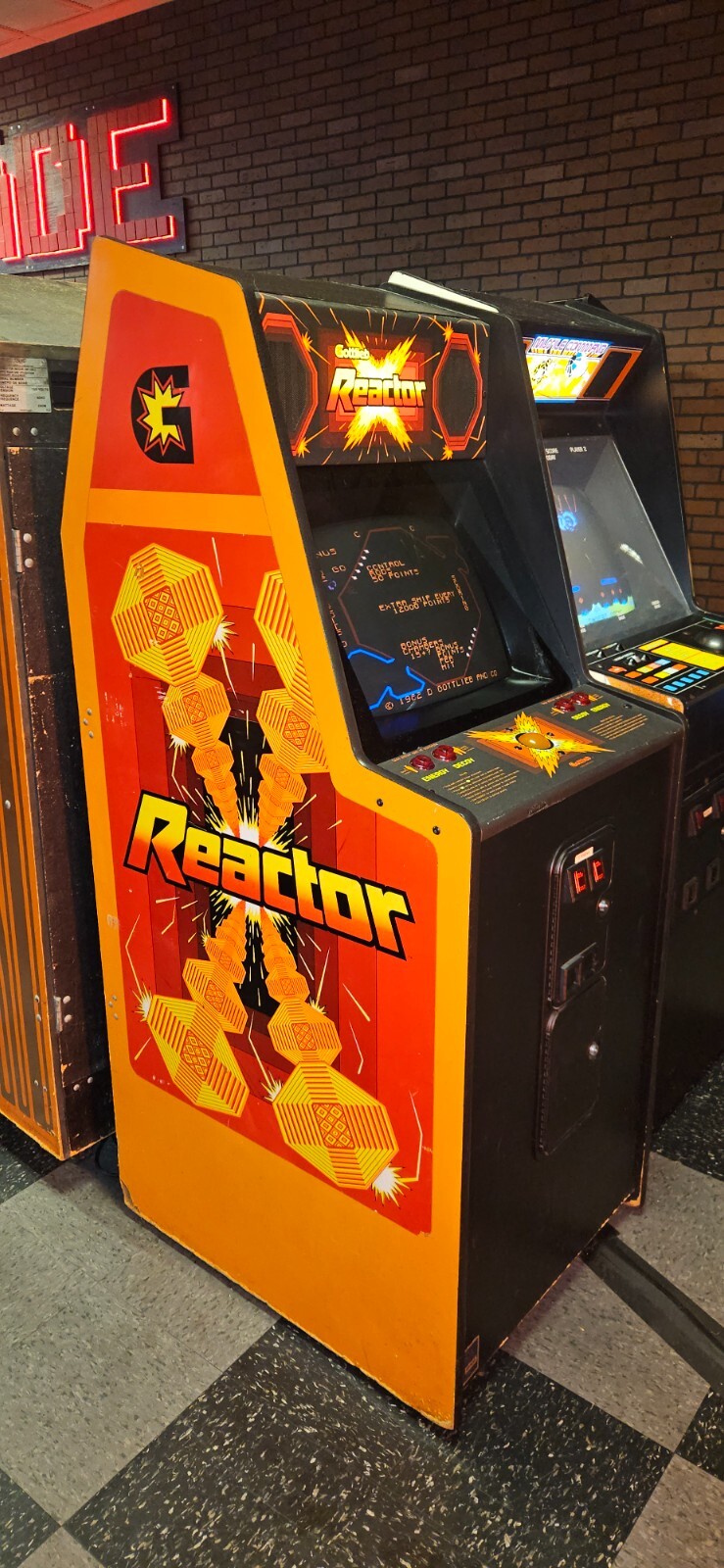 REACTOR Video Arcade Game - Gottlieb 1982 - 2552
