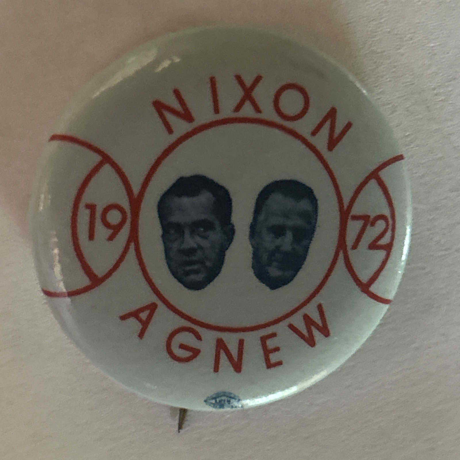 19 Nixon Agnew 72  jugate  1 1/4” pinback button pin