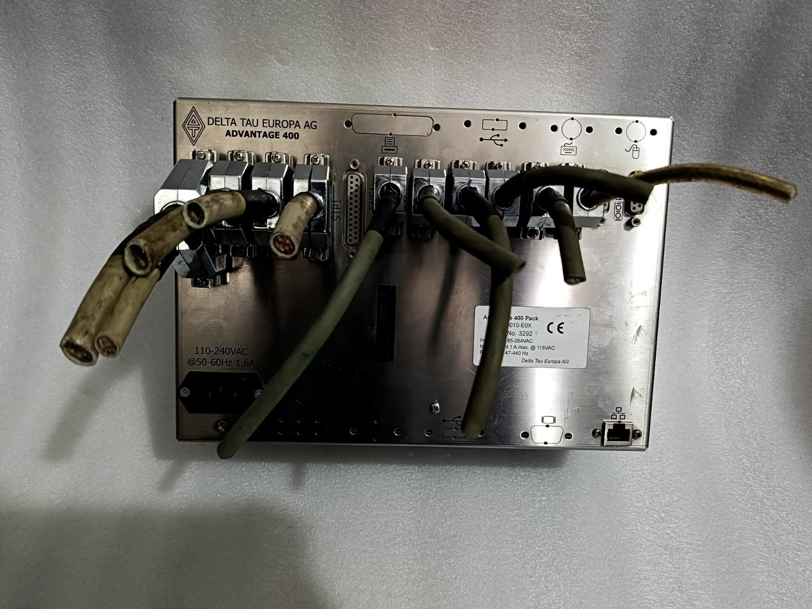 DELTA TAU EUROPA AG 700-100010-E0X ADVANTAGE 400 PACK 700100010E0X