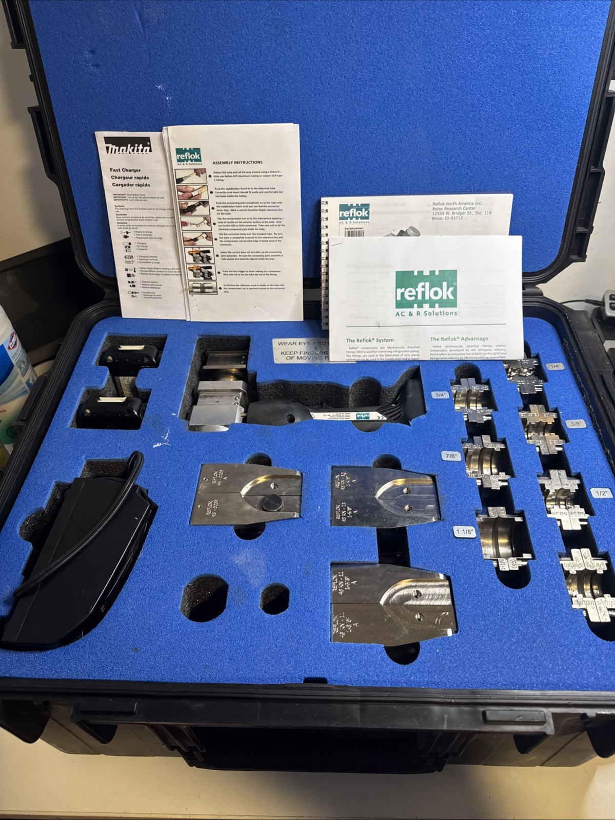 Klauke Reflok TuffLok MAPAX4L Battery Operated Axial Press Tool w/Jaws & Case