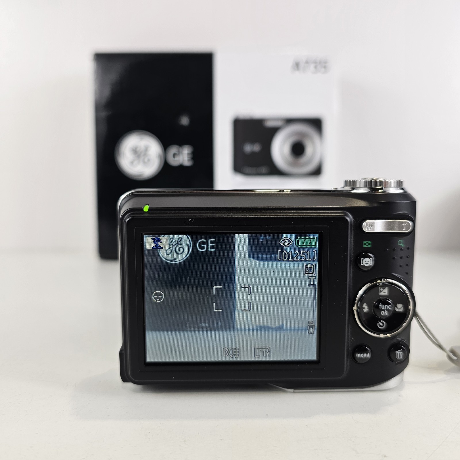 GE A735 7.0MP Digital Camera – Boxed, Tested & Working