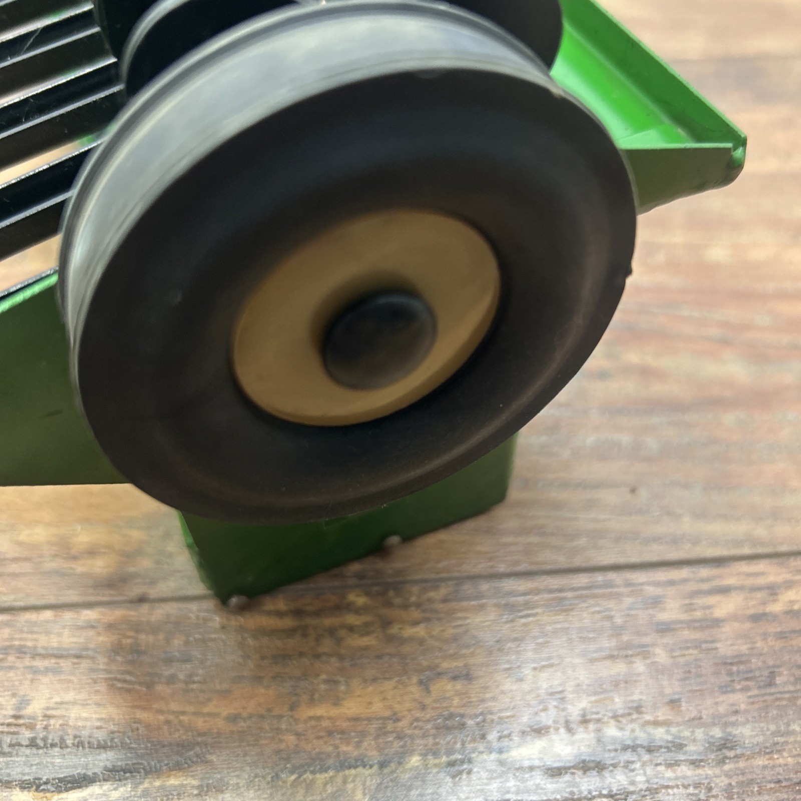 1/16 Great Plains Solid Stand End Wheel Drill Tractor Implement toy
