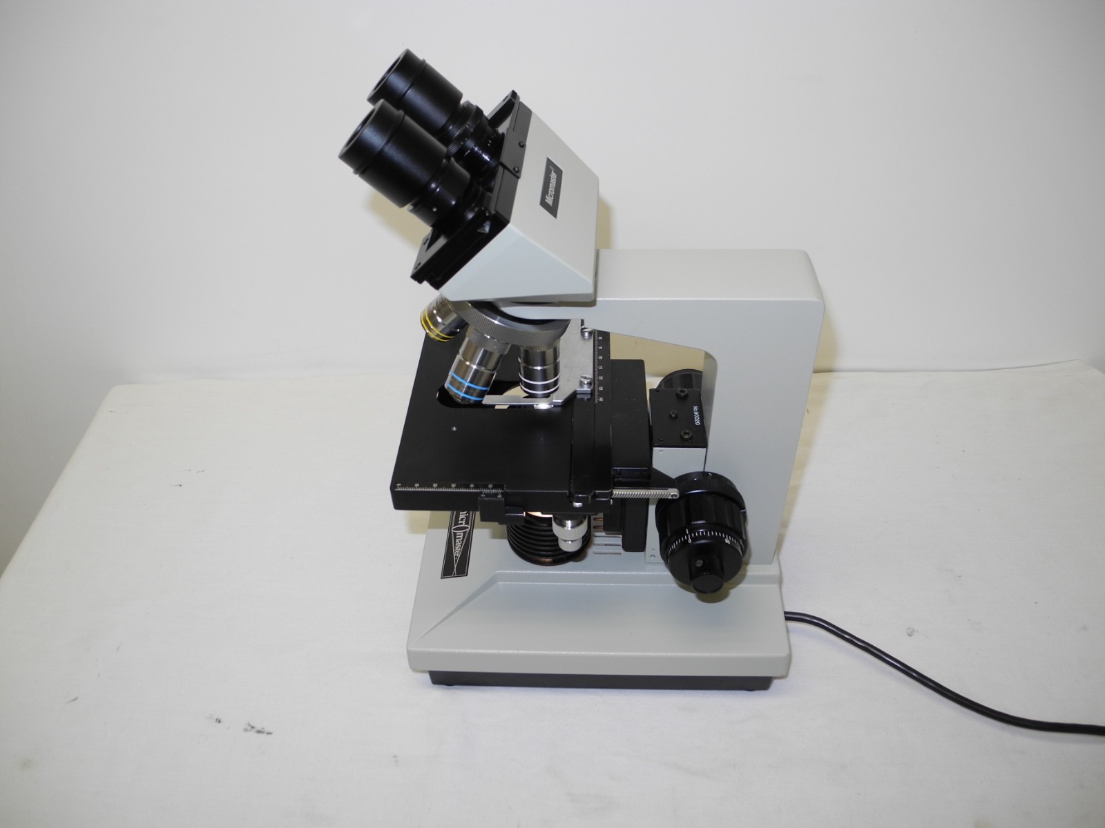 FISHER SCIENTIFIC MICROMASTER MOD CK COMPOUND LIGHT BINOCULAR MICROSCOPE 4X-100X