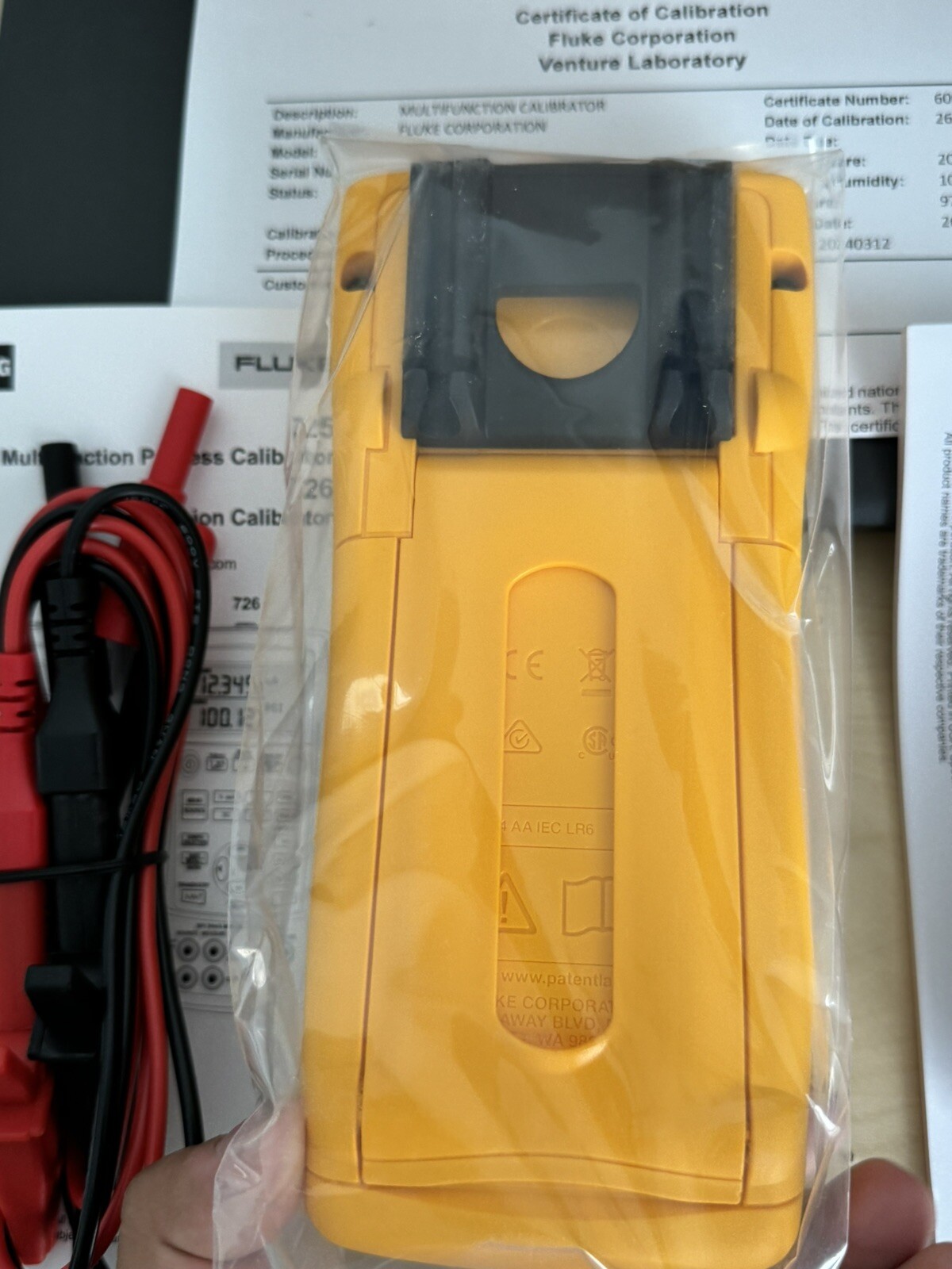 FLUKE 726 PRECISION MULTIFUNCTION CALIBRATOR fast ship via FedEx/DHL/UPS