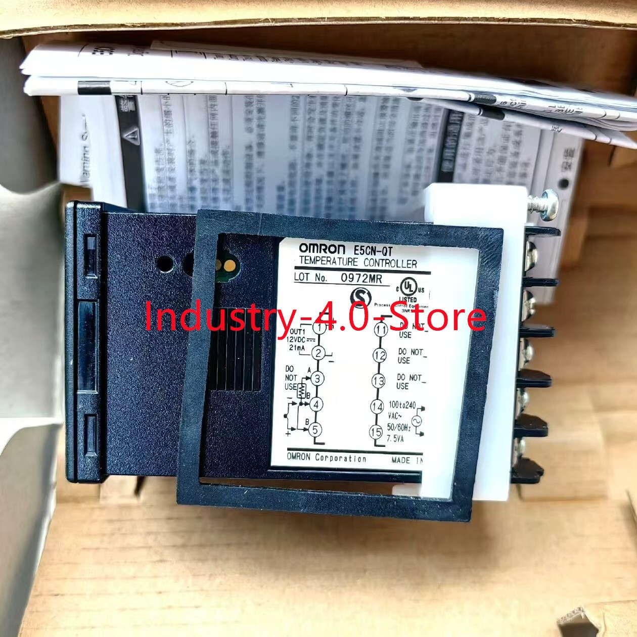 New Omron E5CN-QT Temperature Controller